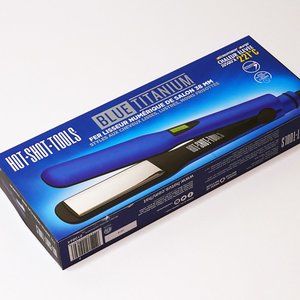 HOT TOOLS PROFESSIONAL BLUE TITANIUM FLAT IRON